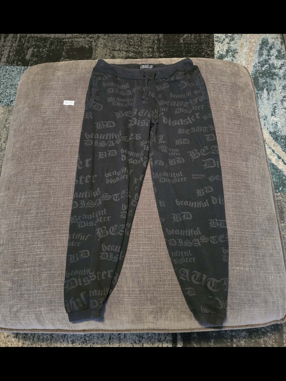 Beautiful Disaster Graphic Sweatpants Joggers in Black XL